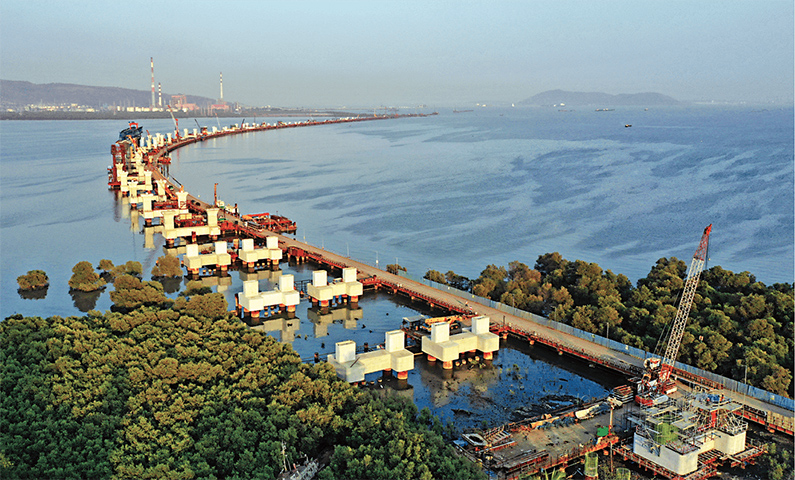Bridging-the-sea-at-the-Mumbai-Trans-Harbour-Link-projec